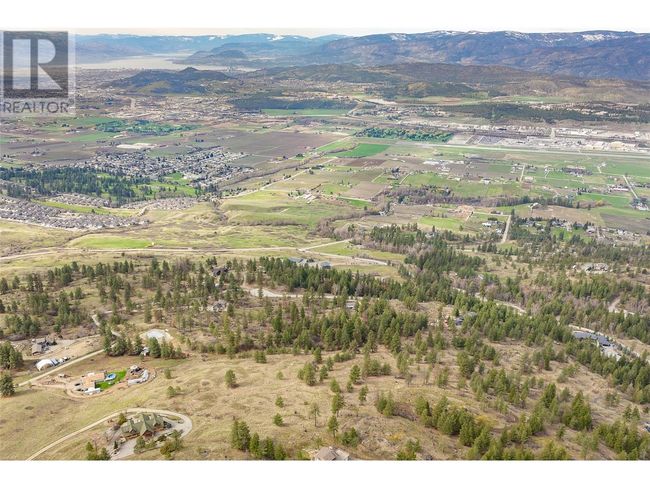 5601 Twin Creek Pl, Home with 0 bedrooms, 0 bathrooms and null parking in Kelowna BC | Image 12