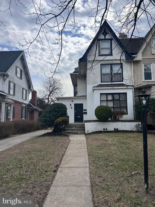 3fl-913 Fayette St, CONSHOHOCKEN, PA, 19428-1559 | Card Image