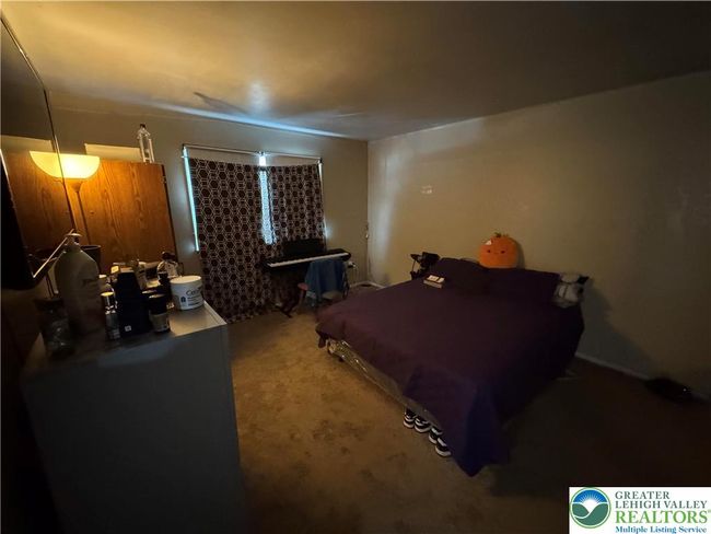 215 W Lehigh St, Townhouse with 3 bedrooms, 3 bathrooms and null parking in Bethlehem PA | Image 36