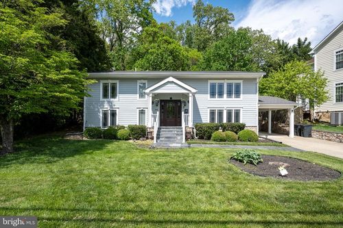 1016 Cottage St Sw, VIENNA, VA, 22180-6547 | Card Image