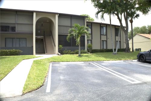 d2-815 Sky Pine Way, Greenacres, FL, 33415-9034 | Card Image