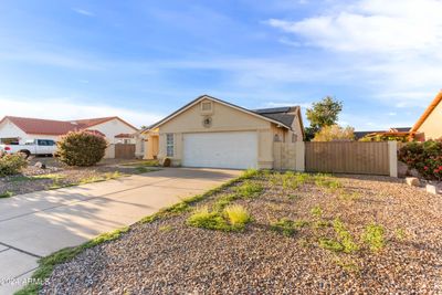 3277 Rosburg Street, House other with 3 bedrooms, 2 bathrooms and null parking in Sierra Vista AZ | Image 3