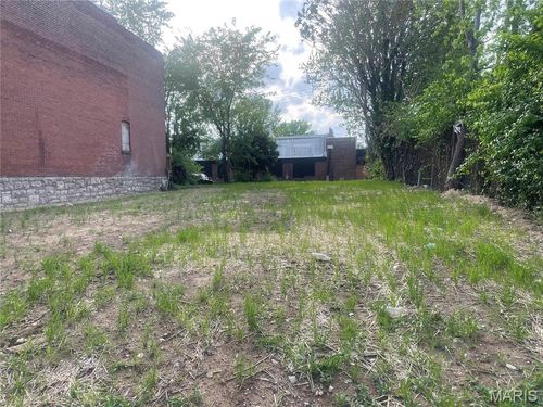 3173 Minnesota Ave, Saint Louis, MO, 63118-2200 | Card Image