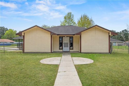 14274 Lindsay Dr, Hammond, LA, 70403-7628 | Card Image