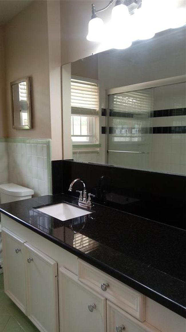 Remaining vintage tile is in good condition! (Photo-2018) | Image 14