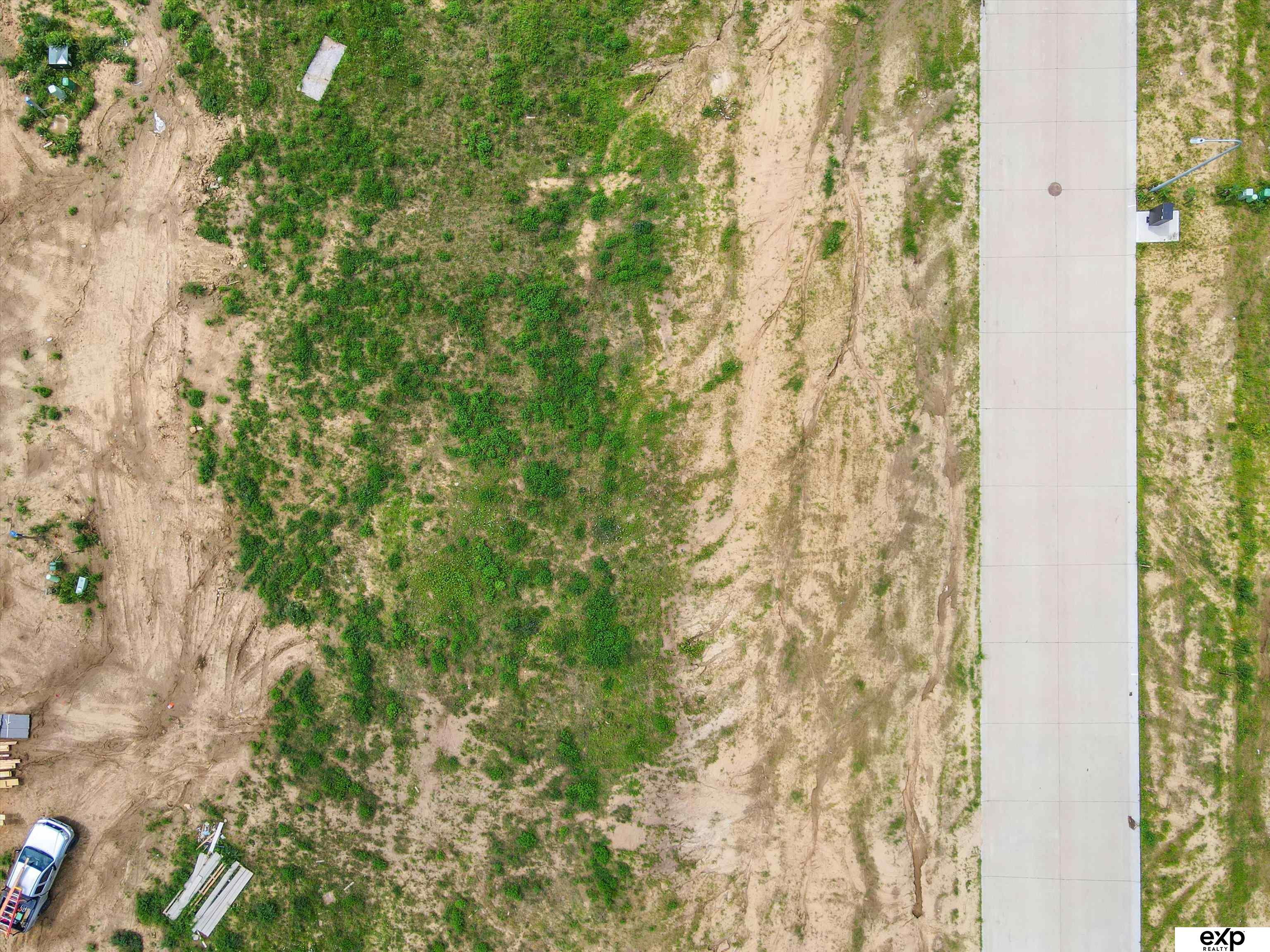 Land in Elkhorn 2