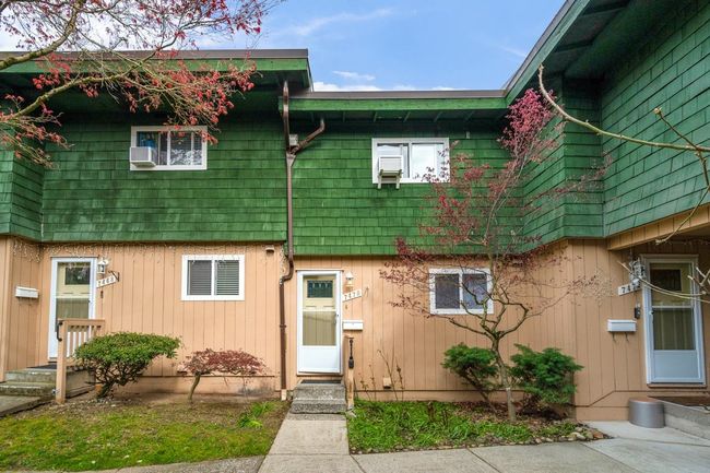 7470 13 Th Avenue, Townhouse with 3 bedrooms, 2 bathrooms and 1 parking in Burnaby BC | Image 21