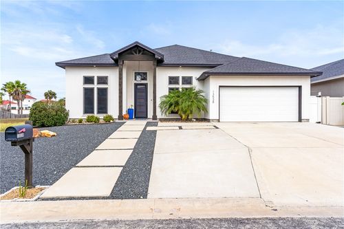 13538 Catamaran Dr, Corpus Christi, TX, 78418-6953 | Card Image