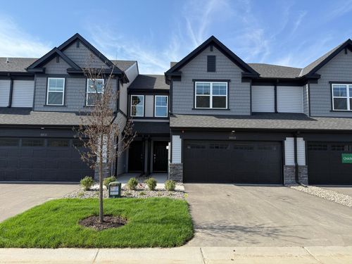 10513 Harbor Ln N, Maple Grove, MN, 55369-7419 | Card Image