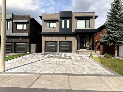 17 Leyburn Ave, Richmond Hill, ON, L4C0R2 | Card Image