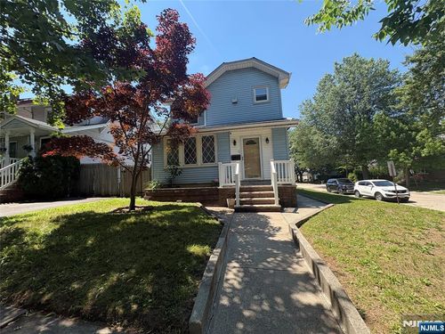 39 Hackensack Ave, Ridgefield Park, NJ, 07660-1303 | Card Image