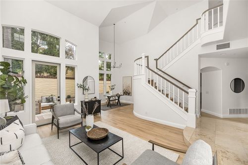 2495 Tequestra, Tustin, CA, 92782-1155 | Card Image