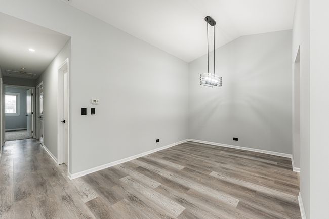 APT-2A - 405 Walters Ln, Condo with 2 bedrooms, 2 bathrooms and 1 parking in Itasca IL | Image 5