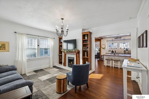 611 Elmwood Ave, Lincoln, NE, 68510-3315 | Card Image