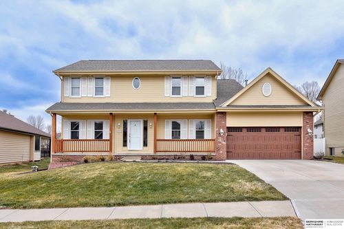 5001 N 136 Street, Omaha, NE, 68164 | Card Image