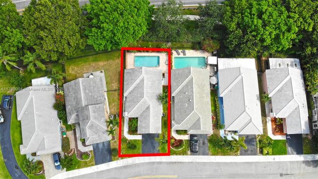 9271 Arborwood Cir, House other with 2 bedrooms, 2 bathrooms and null parking in Davie FL | Image 31