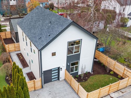 3436 33rd Avenue W, Seattle, WA, 98199 | Card Image