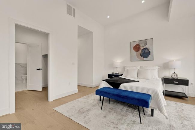 2035 N Capitol St Ne, Townhouse with 4 bedrooms, 4 bathrooms and null parking in WASHINGTON DC | Image 37