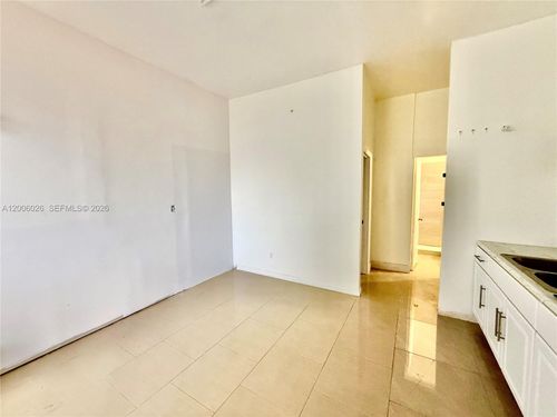 b-2516 Cleveland St, Hollywood, FL, 33020-3085 | Card Image