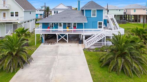 13114 Coronado Dr, Freeport, TX, 77541-8220 | Card Image