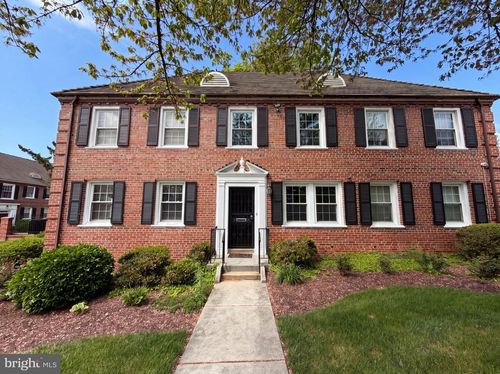 3820 V St Se, WASHINGTON, DC, 20020-1312 | Card Image