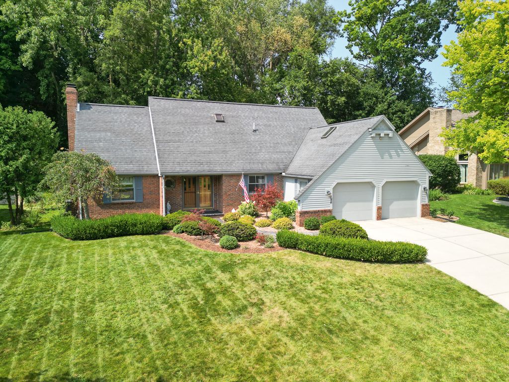 River Bend Dr, Rochester Hills, MI 48307