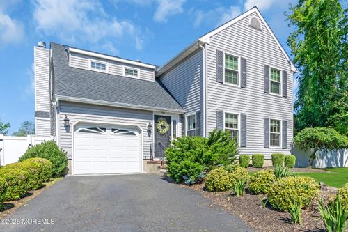 124 Sandpiper Dr, Belford, NJ, 07718-1415 | Card Image