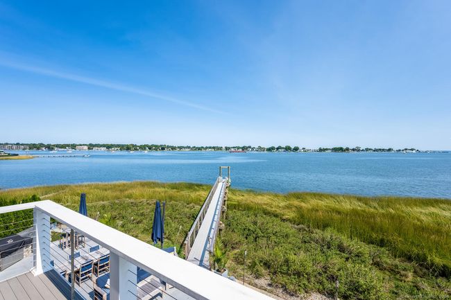72 Shorefront Park, House other with 4 bedrooms, 7 bathrooms and 2 parking in Norwalk CT | Image 31