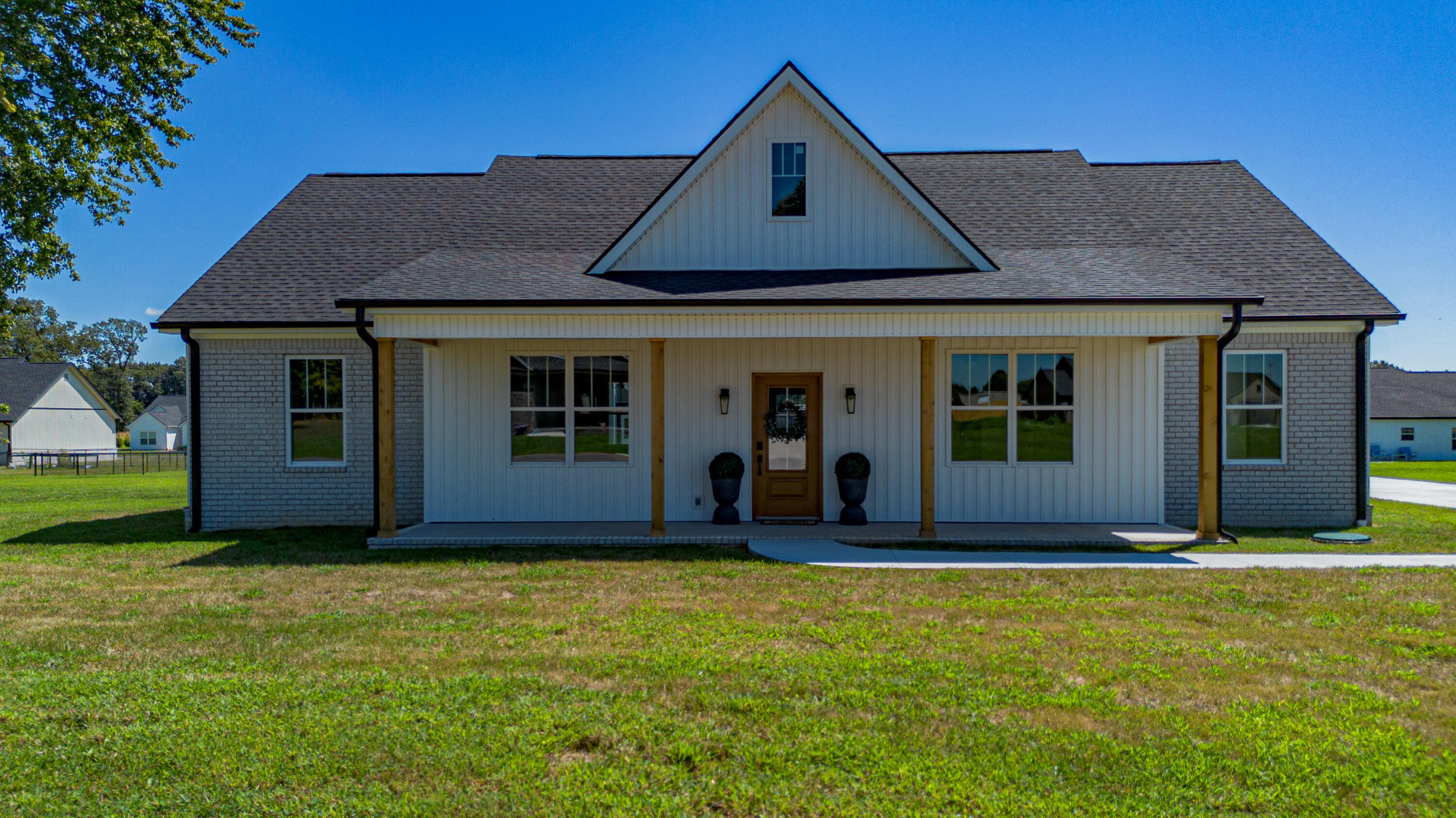 Residential in Mayfield