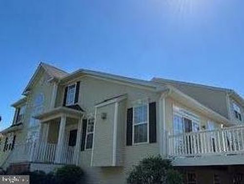 1 Cardiff Ct, West Windsor, NJ, 08550-3268 | Card Image