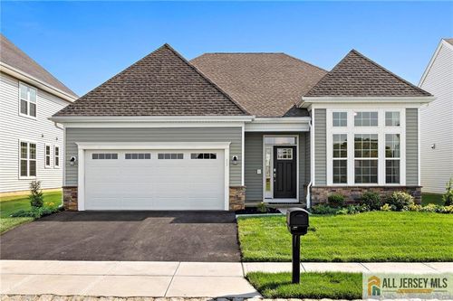 11 Galerie Ct, Monroe, NJ, 08831 | Card Image