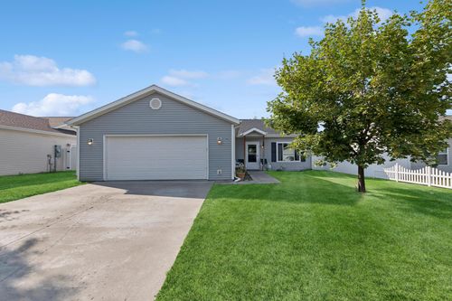 38 Vanderbilt Dr, Kalispell, MT, 59901-2580 | Card Image