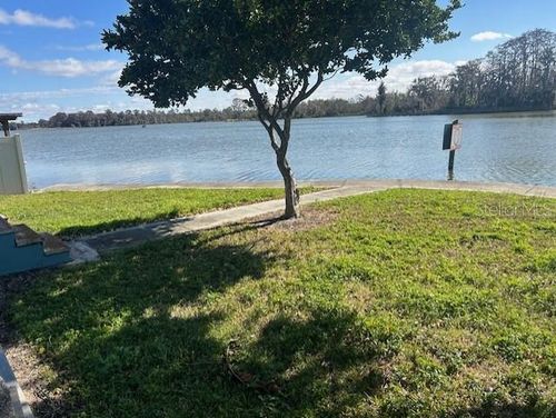 1629 Sunshine Ln, Tavares, FL, 32778-4268 | Card Image