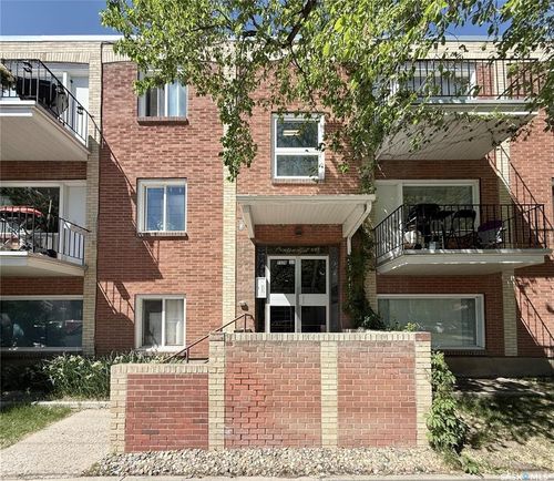 1-2320 13th Ave, Regina, SK, S4P0V7 | Card Image