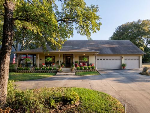 9045 Date St, Kingston, OK, 73439-2501 | Card Image