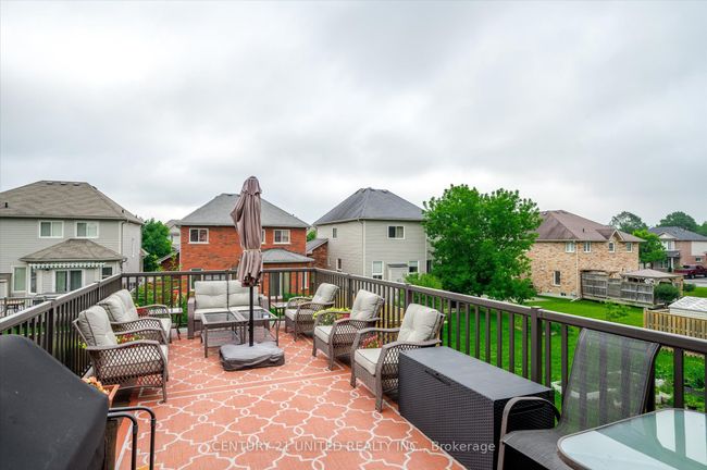213 Farrier Cres, House other with 4 bedrooms, 4 bathrooms and 4 parking in Peterborough ON | Image 11