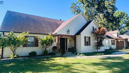 1911 Brierbrook Rd, Germantown, TN, 38138-2931 | Card Image