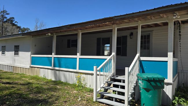30997 Goldenrod St, House other with 3 bedrooms, 2 bathrooms and null parking in Denham Springs LA | Image 5