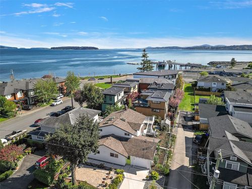 2485 Orchard Ave, Sidney, BC, V8L1V4 | Card Image