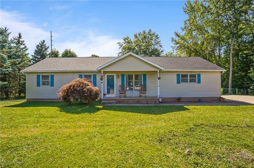 617 North Ave, Tallmadge, OH, 44278-1035 | Card Image