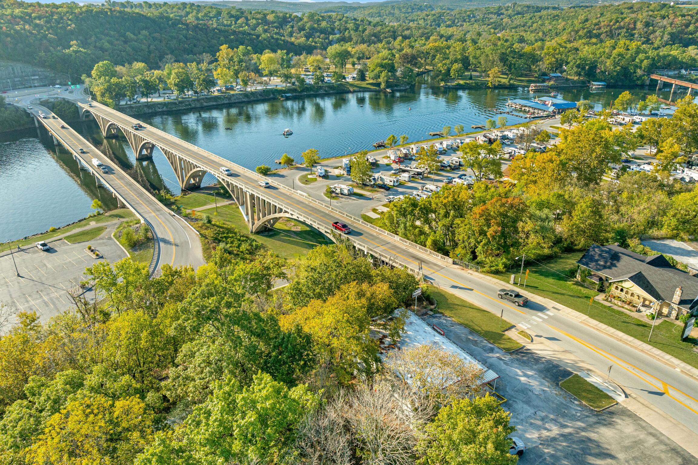 Commercial Lease in Branson