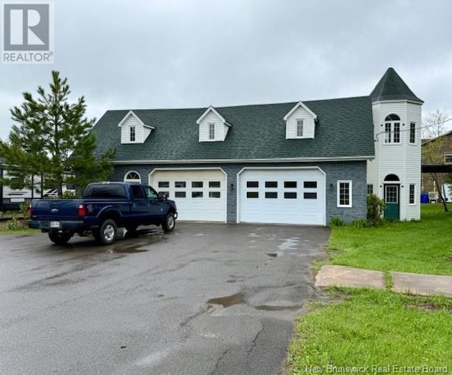 7 4 Rte, House other with 3 bedrooms, 3 bathrooms and null parking in Harvey York Co NB | Image 4