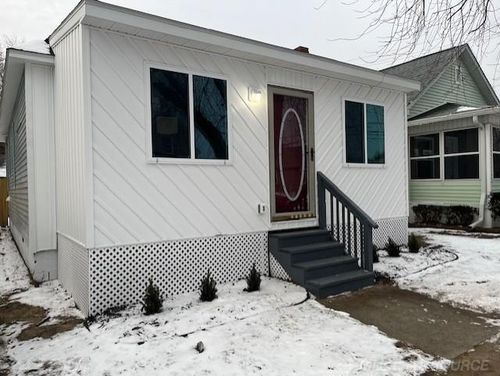1416 Kearney St, Port Huron, MI, 48060-3429 | Card Image