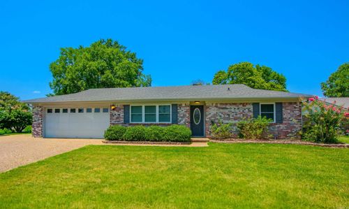 101 Richmond Ct, Jacksonville, AR, 72076-3328 | Card Image