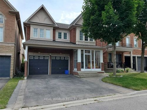 66 Carnoustie Cres, Richmond Hill, ON, L4E0A1 | Card Image