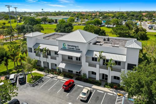 b-260 Sw Natura Avenue, Deerfield Beach, FL, 33441 | Card Image