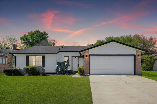 914 Cheyenne Meadows Dr, Katy, TX, 77450-3215 | Card Image