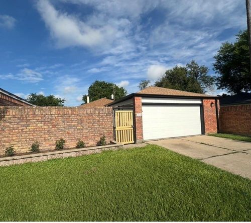 13043 Bacard Lane, Houston, TX, 77099 | Card Image