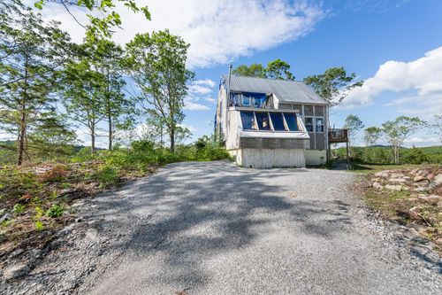 81 Disdam Rd, Holderness, NH, 03245-5525 | Card Image