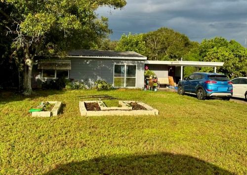 291 6th Dr Sw, Vero Beach, FL, 32962-3551 | Card Image